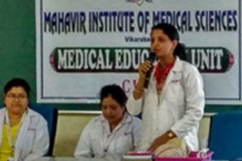 <b>Speaker, Dr. Syamala giving live demo of teaching module. Other members of MEU (Dr. Usha rani and Mr. Vijay) were also involved in demo workshop of MEU.</b>